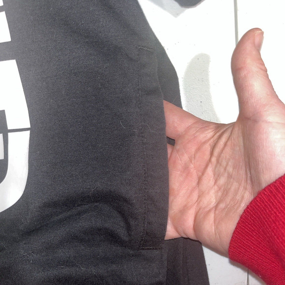 Ecko Unlimited Black Short Sleeve Tee - Picture 5 of 10